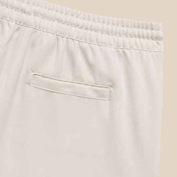 BR SPORT, Cream coloured wide leg performance cargo pant - Picture 14 of 15